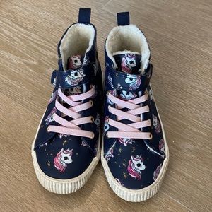 H & M unicorn design high top sneakers, size 11.5